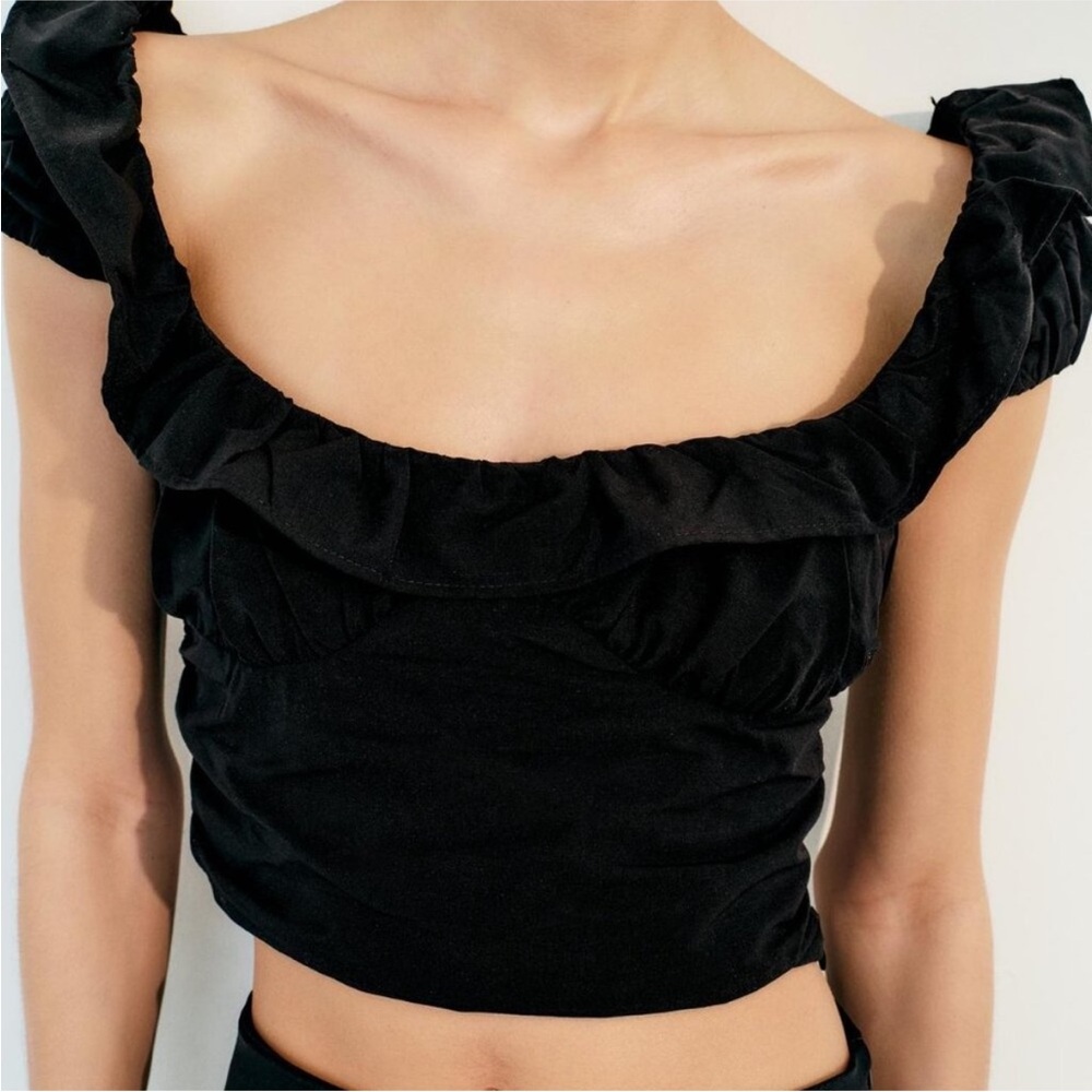 Zara Black Ruffled Crop Top-Large - Picture 2 of 10